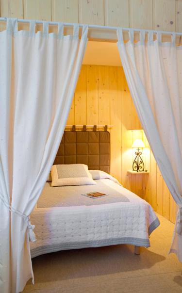 Les Maisons De Concasty Boisset  Екстериор снимка